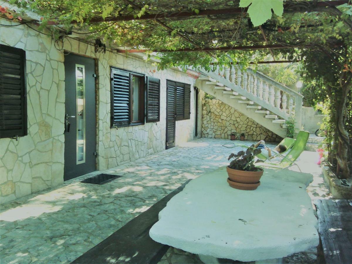 Mirjam Apartamento Novi Vinodolski Exterior foto